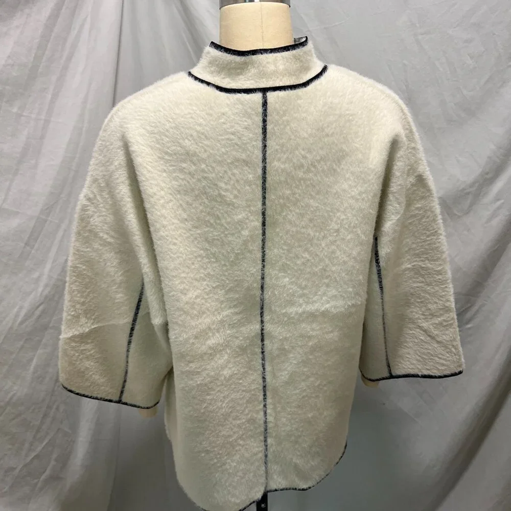 Cyrus Botique Jacket Size Small, lightly used - Picture 2 of 5